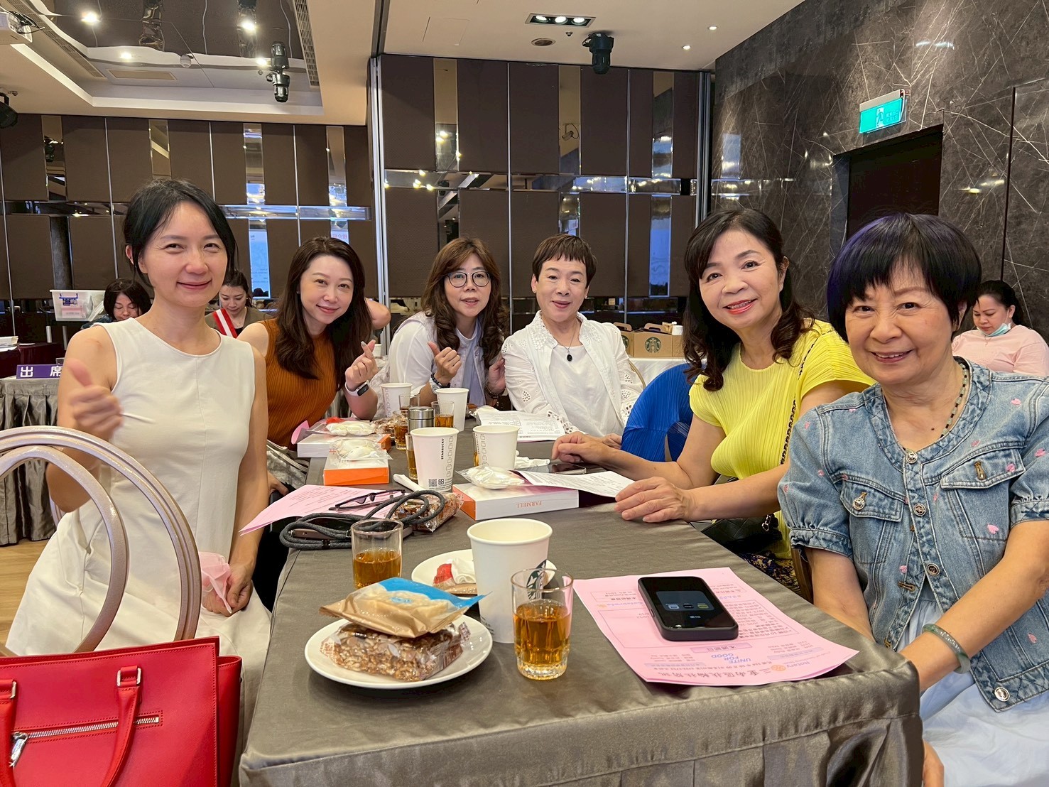 LINE_ALBUM_2025109_251009_38.jpg LINE_ALBUM_2025109_251009_38.jpg